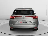 Usado Renault Mégane IV Business 160 CV (117 kW) 2022 Gris Familiar