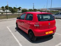 Usado VW Fox 55 CV (40 kW) 2008 Rojo Utilitario