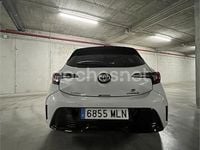 Usado Toyota Corolla 196 CV (144 kW) 2023 Gris / plata Berlina