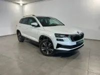 Usado Skoda Karoq Ambition 150 CV (110 kW) 2023 Blanco SUV