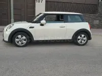 Usado Mini ONE 102 CV (75 kW) 2022 Blanco Utilitario