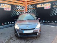 Usado Renault Clio GrandTour Authentique 90 CV (66 kW) 2011 Gris Familiar