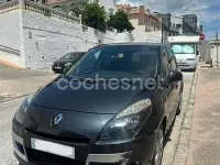 Usado Renault Scenic E-Tech 105 CV (77 kW) 2011 Negro Monovolumen