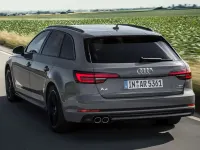 Usado Audi A4 S-Line 190 CV (139 kW) 2019 Gris Familiar
