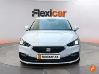 Usado Seat Leon Style 116 CV (85 kW) 2025 Blanco Familiar
