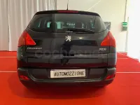 Usado Peugeot 3008 Premium 110 CV (80 kW) 2009 Negro Familiar