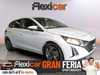 Usado Hyundai i20 84 CV (61 kW) 2024 Gris Utilitario