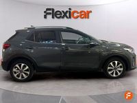 Usado Kia Stonic 120 CV (88 kW) 2021 Gris SUV