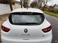 Usado Renault Clio IV Business 90 CV (66 kW) 2015 Blanco Berlina