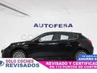 Usado Alfa Romeo Giulietta Distinctive 170 CV (125 kW) 2013 Negro Berlina