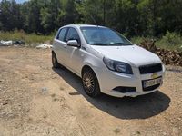 Usado Chevrolet Aveo LS 84 CV (61 kW) 2012 Blanco Utilitario