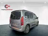 Usado Opel Combo 130 CV (95 kW) 2024 Gris / plata Monovolumen