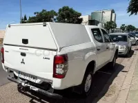 Usado Mitsubishi L200 150 CV (110 kW) 2020 Blanco Pickup/Camioneta