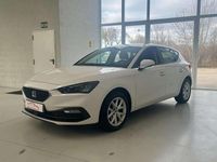 Usado Seat Leon Style 131 CV (96 kW) 2021 Blanco Utilitario