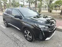 Usado Peugeot 3008 GT 130 CV (95 kW) 2022 Negro SUV