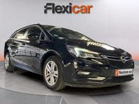 Usado Opel Astra Excellence 150 CV (110 kW) 2018 Negro Familiar