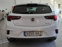 Usado Opel Astra 160 CV (117 kW) 2018 Blanco Berlina
