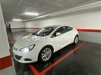 Usado Opel Astra GTC Sportive 165 CV (121 kW) 2015 Blanco Berlina