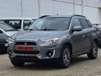 Usado Mitsubishi ASX Motion 114 CV (83 kW) 2015 Plateado SUV