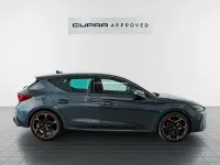 Usado Cupra Leon 150 CV (110 kW) 2024 Gris / plata Berlina
