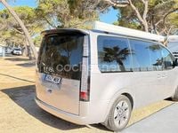 Usado Hyundai Staria Style 177 CV (130 kW) 2023 Gris / plata Monovolumen