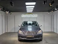 Usado Mercedes C220 Avantgarde 170 CV (125 kW) 2007 Beige Berlina