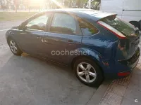 Usado Ford Focus Titanium 109 CV (80 kW) 2008 Azul Berlina