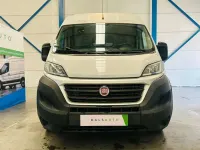 Usado Fiat Ducato 120 CV (88 kW) 2018 Blanco Van