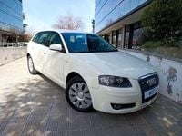 Usado Audi A3 Sportback Ambiente 116 CV (85 kW) 2005 Blanco Utilitario