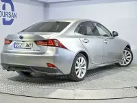 Usado Lexus IS300h Executive Line 224 CV (164 kW) 2016 Gris Berlina