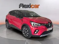 Usado Renault Captur Engineered 145 CV (106 kW) 2023 Rojo SUV
