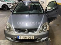 Usado Honda Civic LS 110 CV (80 kW) 2005 Gris / plata Berlina