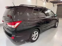 Usado SsangYong Rodius Limited 178 CV (130 kW) 2016 Negro Monovolumen
