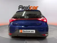 Usado Hyundai i20 101 CV (74 kW) 2021 Azul Utilitario