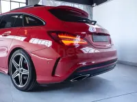 Usado Mercedes CLA250e Shooting Brake 218 CV (160 kW) 2017 Rojo Familiar