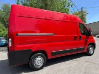 Usado Opel Movano S 140 CV (102 kW) 2023 Rojo Van