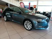 Usado Skoda Superb 150 CV (110 kW) 2016 Gris Familiar