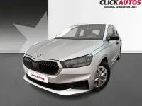 Usado Skoda Fabia Essence 80 CV (58 kW) 2025 Plata Utilitario