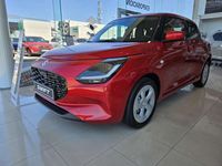 Usado Suzuki Swift 83 CV (61 kW) 2024 Rojo Utilitario