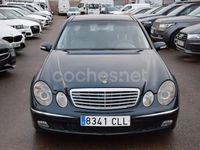 Usado Mercedes E270 Elegance 177 CV (130 kW) 2003 Azul Berlina