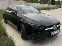 Usado Mercedes A180 109 CV (80 kW) 2020 Negro Utilitario