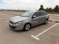Usado Peugeot 308 SW Style 120 CV (88 kW) 2016 Gris / plata Familiar