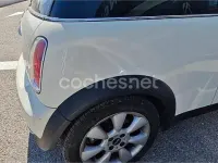 Usado Mini Cooper 115 CV (84 kW) 2005 Blanco Utilitario
