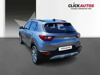 Usado Kia Stonic Active 101 CV (74 kW) 2025 Gris SUV