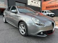 Usado Alfa Romeo Giulietta 120 CV (88 kW) 2018 Gris / plata Utilitario