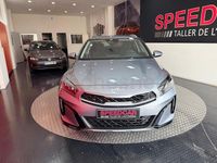 Käytetty Kia XCeed 100 HP (73 kW) 2025 Harmaa Katumaasturi