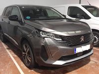 Usado Peugeot 5008 130 CV (95 kW) 2022 Gris SUV