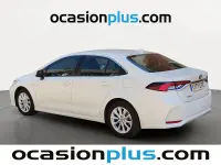 Usado Toyota Corolla Active 122 CV (89 kW) 2020 Blanco Berlina