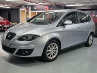 Usado Seat Altea XL Style 125 CV (91 kW) 2010 Gris / plata Monovolumen