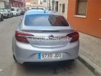 Usado Opel Insignia Selective 120 CV (88 kW) 2015 Gris / plata Berlina